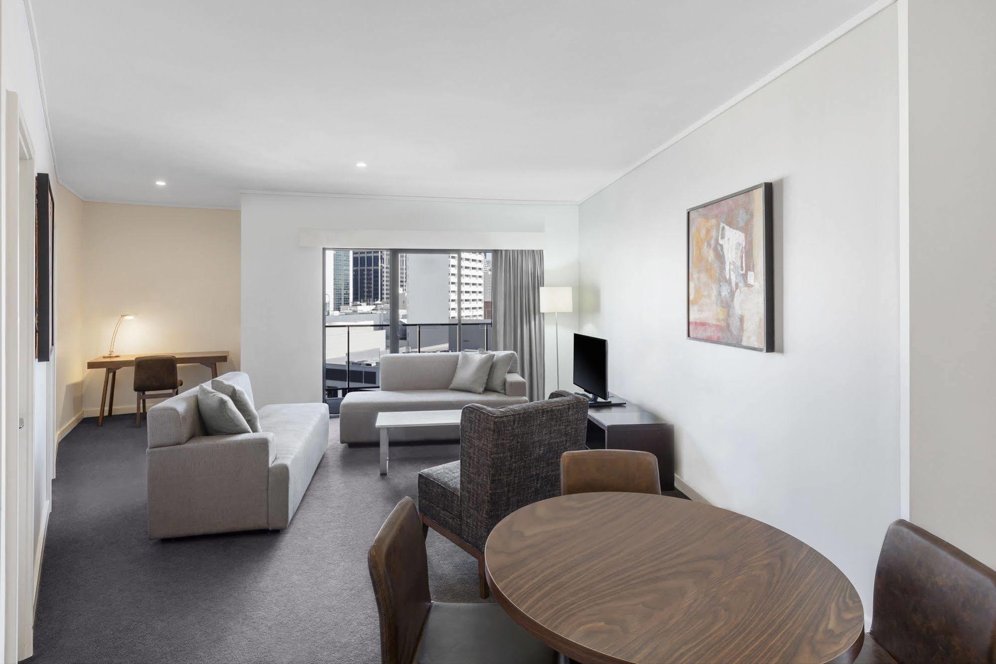 Adina Apartment Hotel Perth Barrack Plaza Exterior photo